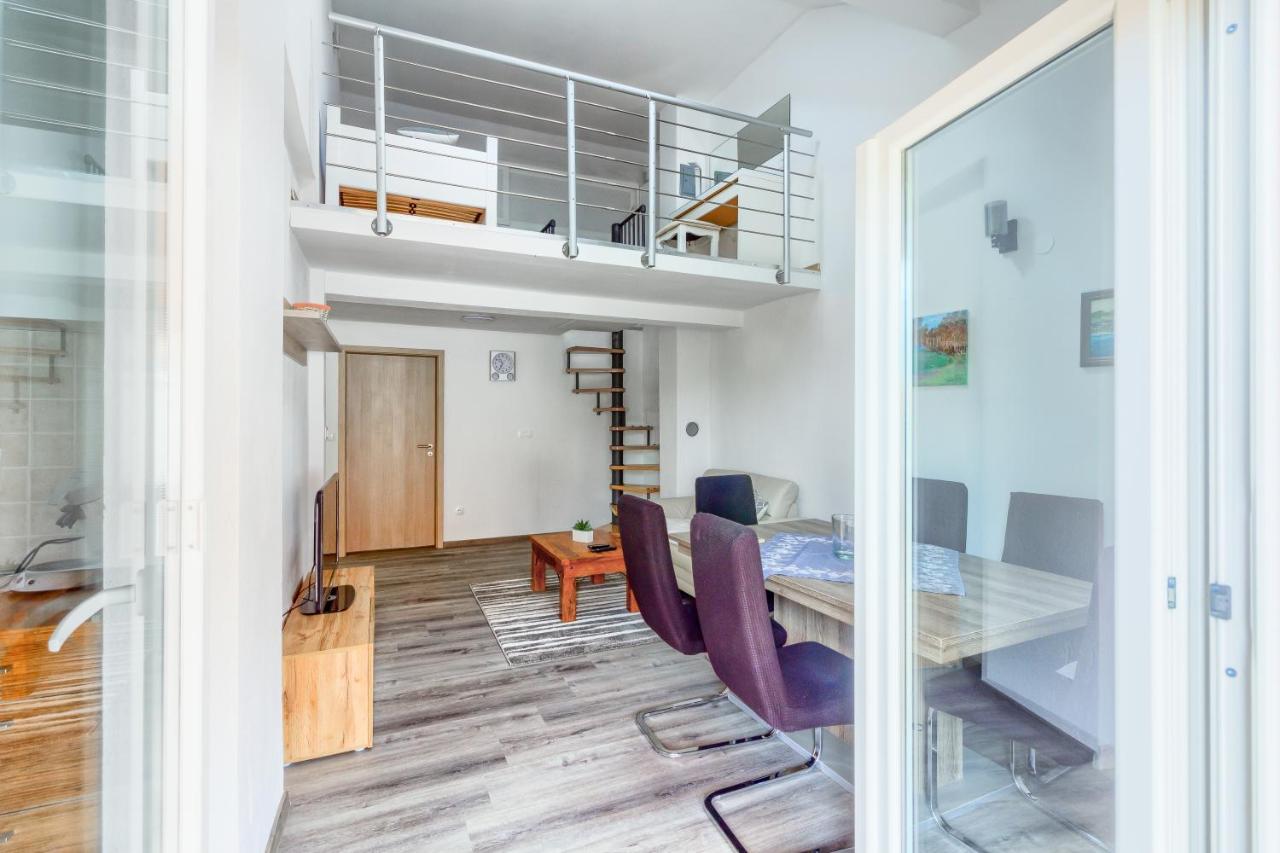 Apartmani Rialto Kakma Zewnętrze zdjęcie